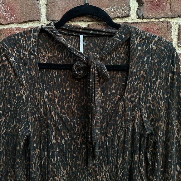 Free People Women's Wild Thing Leopard Print Top Copper Brown Medium - Picture 4 of 8